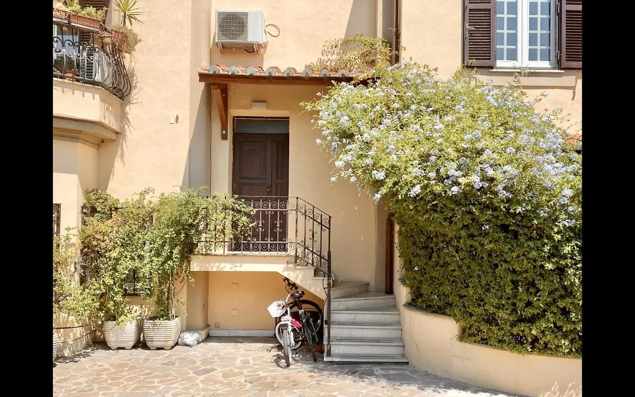 Charming Mini Apartment Near Vatican With Parking Rome
